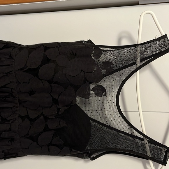 BCBG dress - Picture 3 of 7